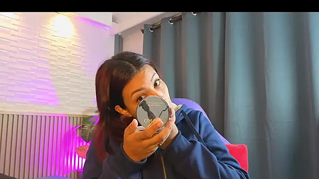 TiffanyWalk online show from March 31, 2026, 11:45 am