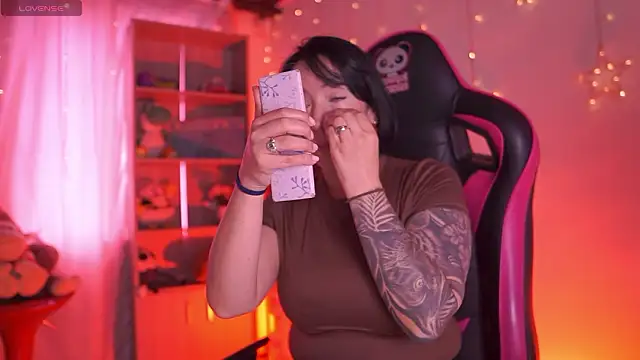 Madison Mayer online show from March 19, 2026, 2:17 pm