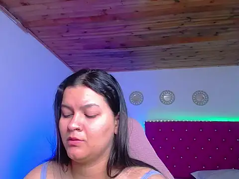 kriss sweetboobs10 online show from January 13, 2026, 12:09 pm