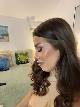 CelineReys online show from March 13, 2026, 7:08 pm