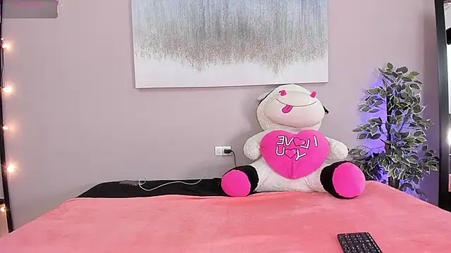 SammyDesire 10 online show from November 11, 2025, 6:58 pm