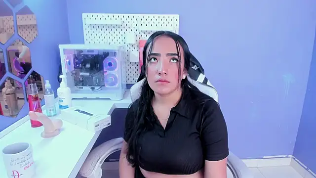 Snapshot of Alice_26_ chatting on January 19, 2026, 1:59 pm Alice 26 online show from January 19, 2026, 1:59 pm