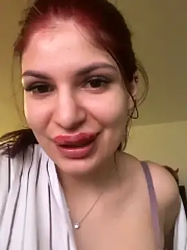 MeCherryy online show from March 28, 2026, 3:02 pm