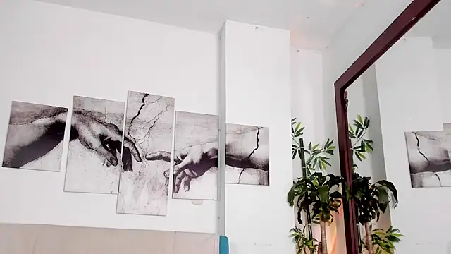 Snapshot of Giotrashy chatting on February 24, 2026, 7:37 pm Giotrashy online show from February 24, 2026, 7:37 pm