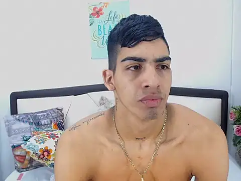 Snapshot of Liam_Wyat chatting on November 26, 2025, 10:37 am Liam Wyat online show from November 26, 2025, 10:37 am