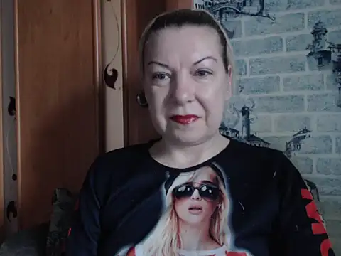 Lillia Ray online show from March 14, 2026, 5:57 am