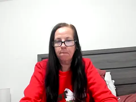 peachgoddess online show from December 1, 2025, 1:45 pm