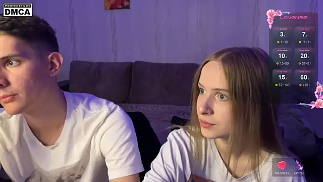 Romanhavesweetydick777 online show from September 17, 2025, 3:25 pm