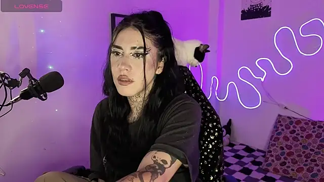 AnfisaLetyagho online show from March 10, 2026, 10:14 pm