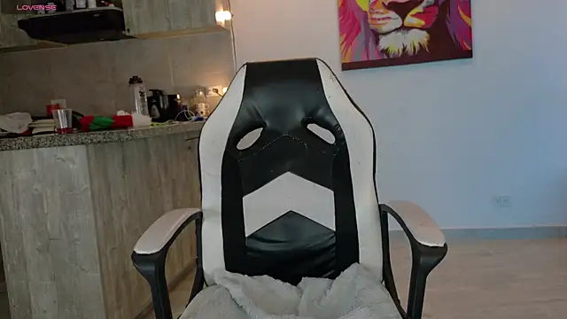 Ryannblue07 online show from December 15, 2025, 10:37 pm