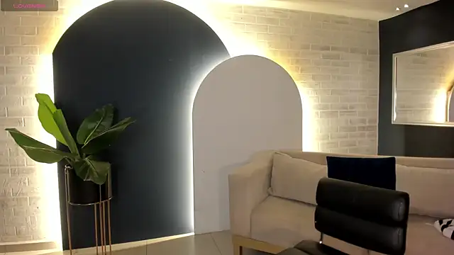 AmaliaCrus online show from April 5, 2026, 11:22 pm