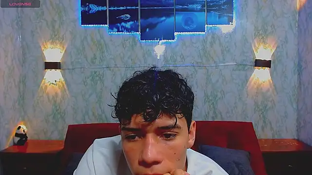 SinfulkingX online show from March 18, 2025, 11:53 pm
