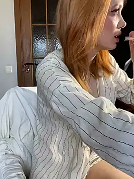 maar tina online show from March 22, 2025, 10:39 am