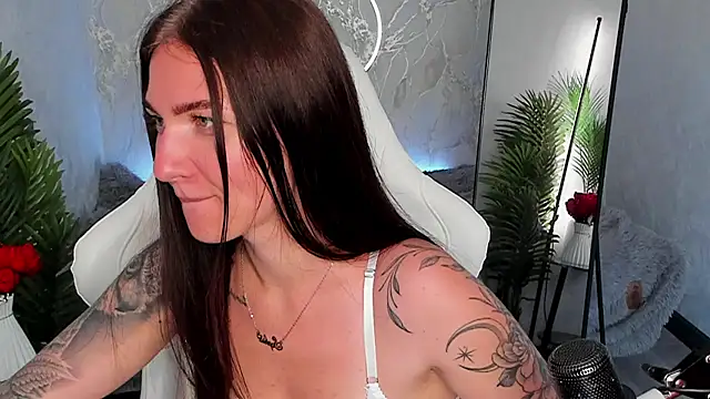 Snapshot of babyisperfect chatting on June 29, 2026, 1:23 am babyisperfect online show from June 29, 2026, 1:23 am