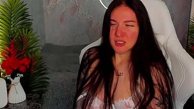 babyisperfect online show from May 19, 2026, 1:56 am