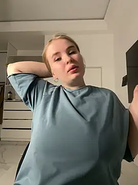 Snapshot of Amy_Sky_ chatting on March 20, 2025, 4:09 pm Amy Sky online show from March 20, 2025, 4:09 pm