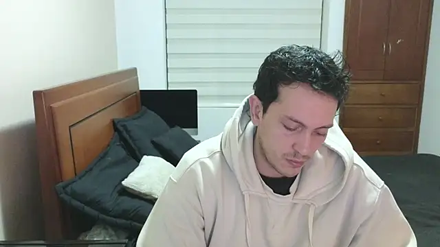 hardaftercum online show from January 16, 2026, 2:26 am