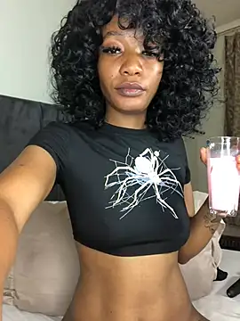 Miss  Mandy online show from April 21, 2026, 4:57 pm