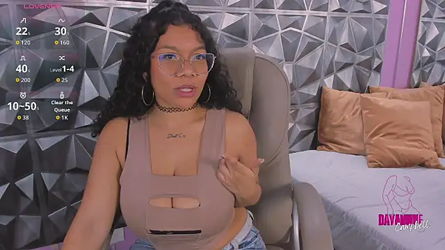 Dayanne campbelll online show from February 15, 2026, 4:24 am