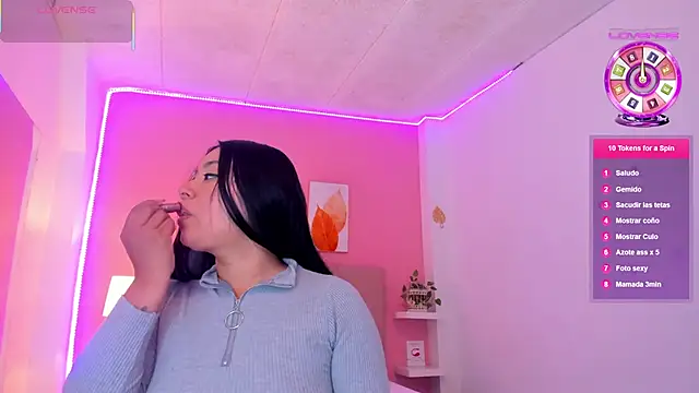 Molly h0t online show from February 2, 2026, 12:26 pm