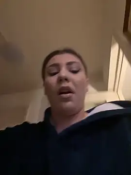 Snapshot of Natasha_Cameron22 chatting on February 27, 2026, 10:20 pm Natasha Cameron22 online show from February 27, 2026, 10:20 pm