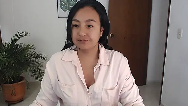 Themagicpotion online show from June 4, 2026, 2:00 pm