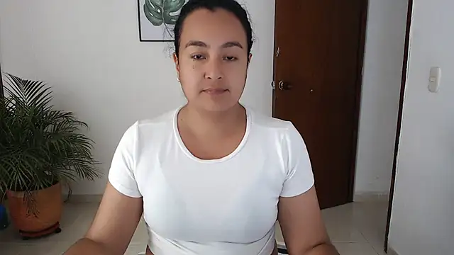 Themagicpotion online show from May 31, 2026, 6:09 pm
