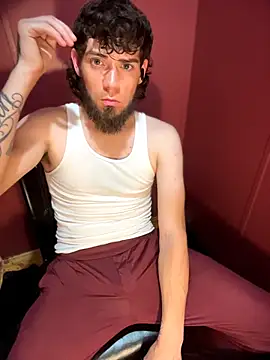 Snapshot of bwcizThrobbing chatting on November 15, 2025, 5:39 pm bwcizThrobbing online show from November 15, 2025, 5:39 pm