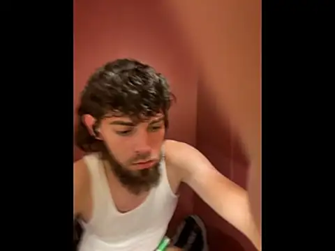 Snapshot of bwcizThrobbing chatting on October 24, 2025, 8:24 am bwcizThrobbing online show from October 24, 2025, 8:24 am