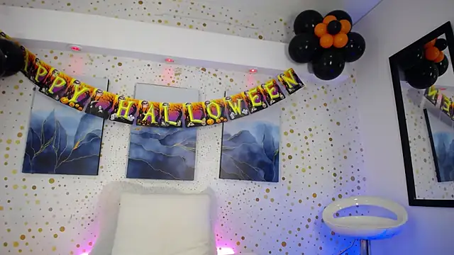 Andy Leex online show from October 16, 2025, 8:17 pm