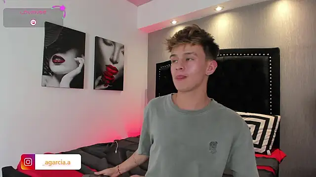 LiamWildx20 online show from March 1, 2026, 4:12 am