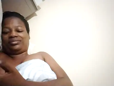 sexylira online show from February 8, 2026, 8:56 am