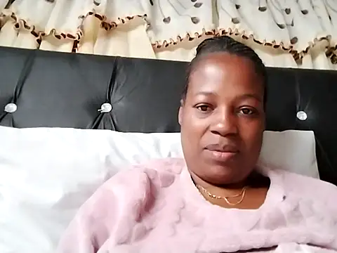 Snapshot of sexylira chatting on May 11, 2026, 8:27 am sexylira online show from May 11, 2026, 8:27 am