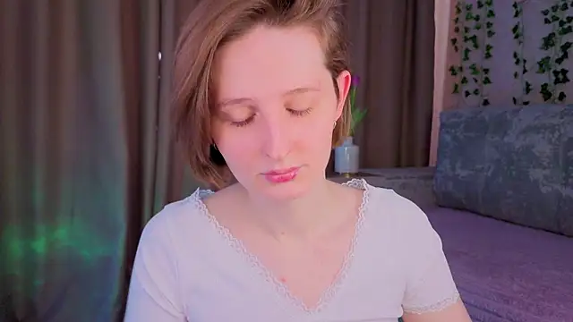 c0ralynx online show from March 8, 2026, 9:45 am