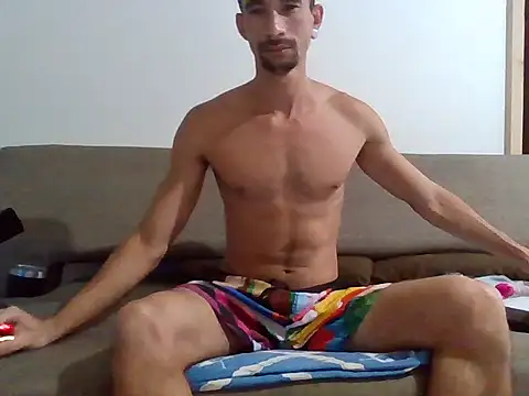 Mdbisc8 online show from October 28, 2025, 10:20 pm