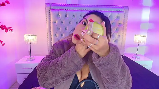 Lia adamsss online show from November 11, 2025, 1:33 am