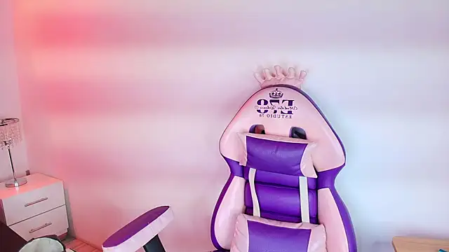 Lia adamsss online show from January 17, 2026, 3:54 am