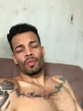 HenriquePhn online show from June 30, 2026, 4:40 pm