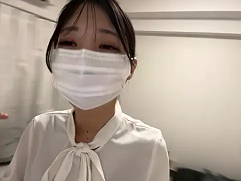yunayuna 1231 online show from August 1, 2026, 10:13 am