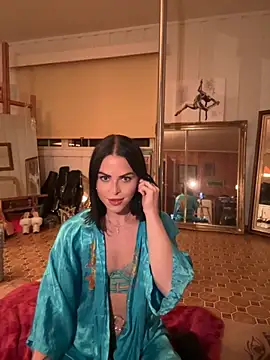 missninasparkle online show from October 11, 2025, 10:00 pm