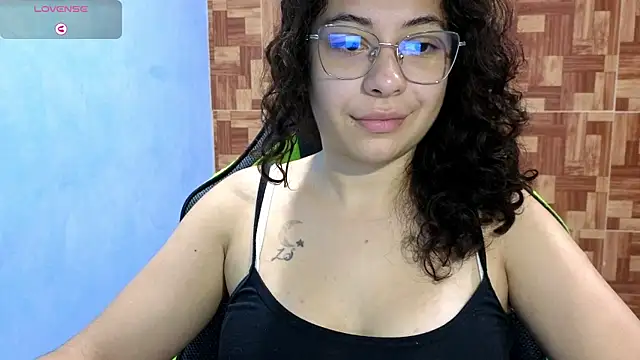 Snapshot of Mabbaldama chatting on September 12, 2025, 2:28 pm Mabbaldama online show from September 12, 2025, 2:28 pm