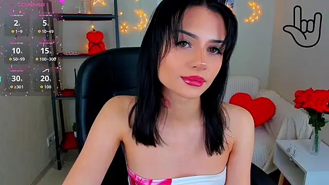 Kitti   online show from March 26, 2026, 1:37 am