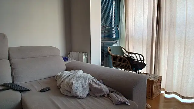 tattoobbgirl online show from March 11, 2026, 1:05 pm