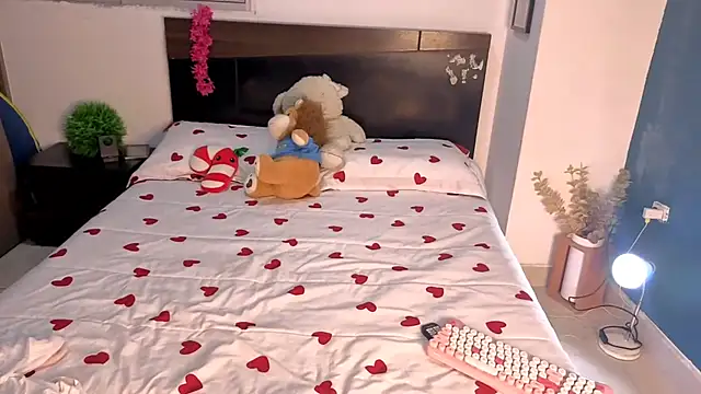 Snapshot of kronysmith chatting on February 5, 2026, 5:25 am kronysmith online show from February 5, 2026, 5:25 am