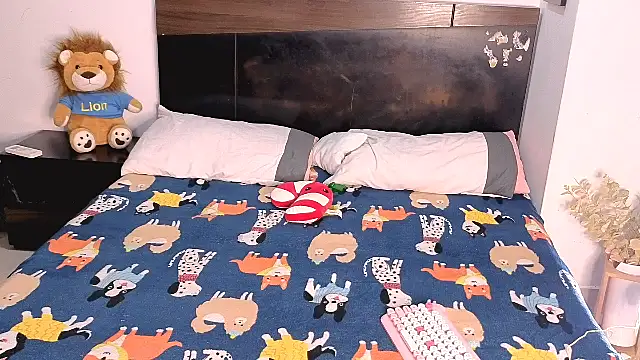 Snapshot of kronysmith chatting on February 9, 2026, 4:10 am kronysmith online show from February 9, 2026, 4:10 am