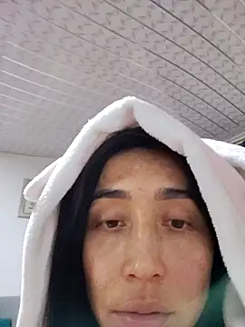 Elowyn online show from October 20, 2025, 2:46 am