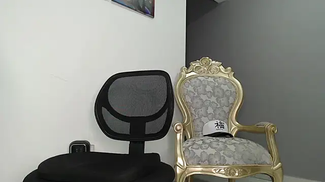 bigdick monster1 online show from October 31, 2025, 10:23 am