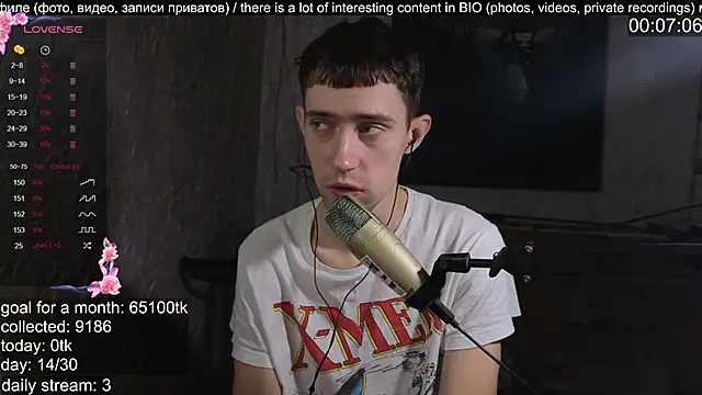 Snapshot of w0rkman chatting on October 16, 2025, 6:21 am w0rkman online show from October 16, 2025, 6:21 am