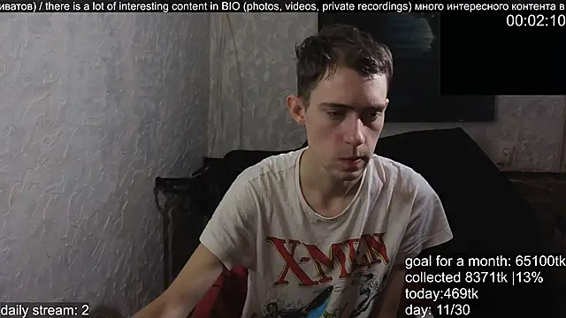 Snapshot of w0rkman chatting on October 13, 2025, 9:59 pm w0rkman online show from October 13, 2025, 9:59 pm