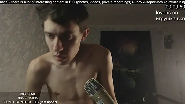 Snapshot of w0rkman chatting on November 30, 2025, 7:47 pm w0rkman online show from November 30, 2025, 7:47 pm